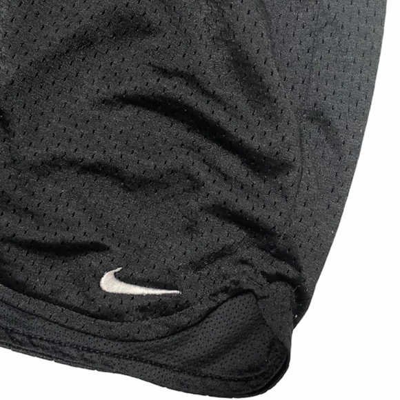 Nike Wome's Athletic Shorts Black White Dri fit Gym Running Track Shorts Size XL - Picture 11 of 13